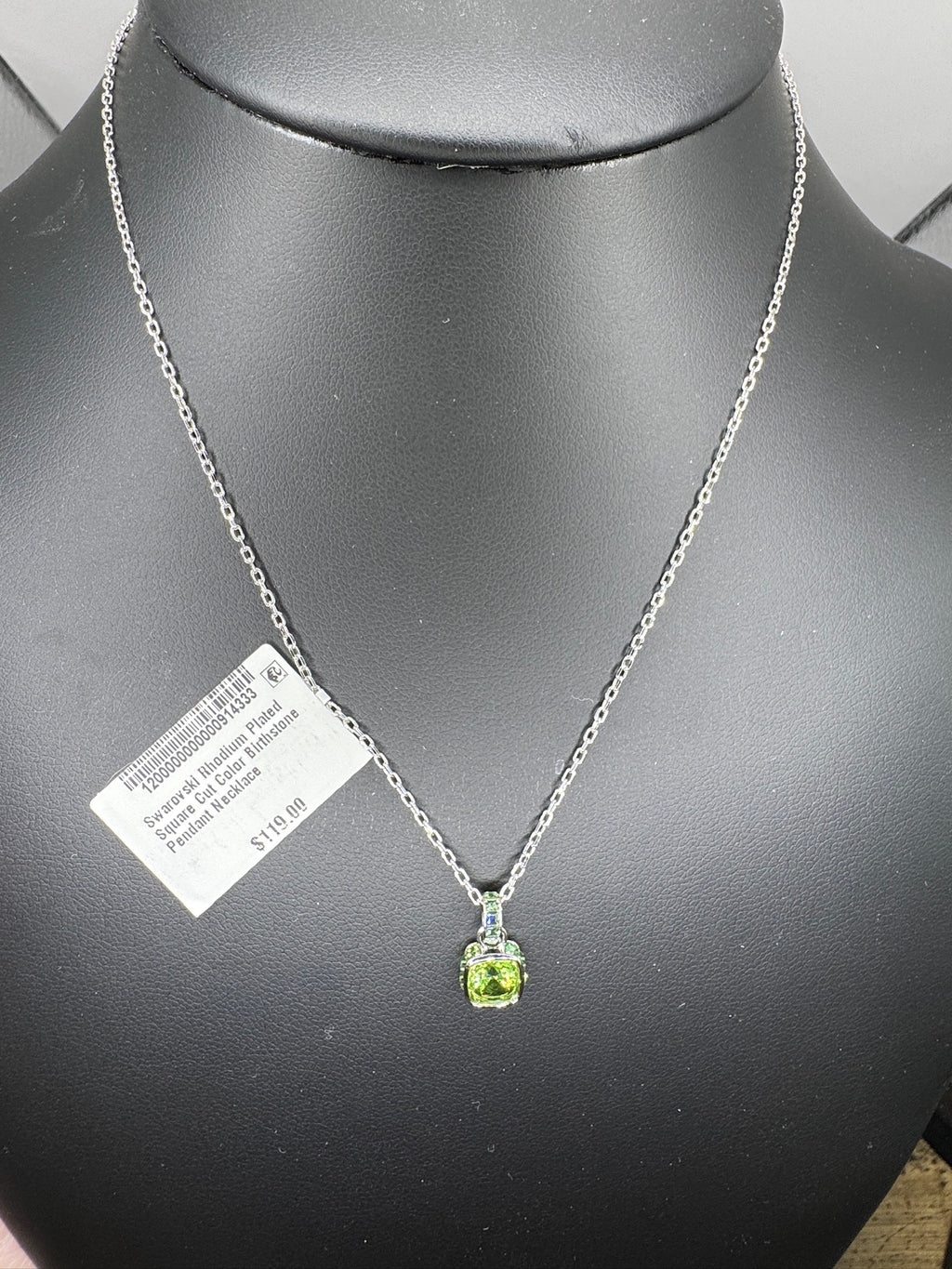 Swarovski August Birthstone Pendant Necklace Rhodium Plated Square Cut  - New in Box