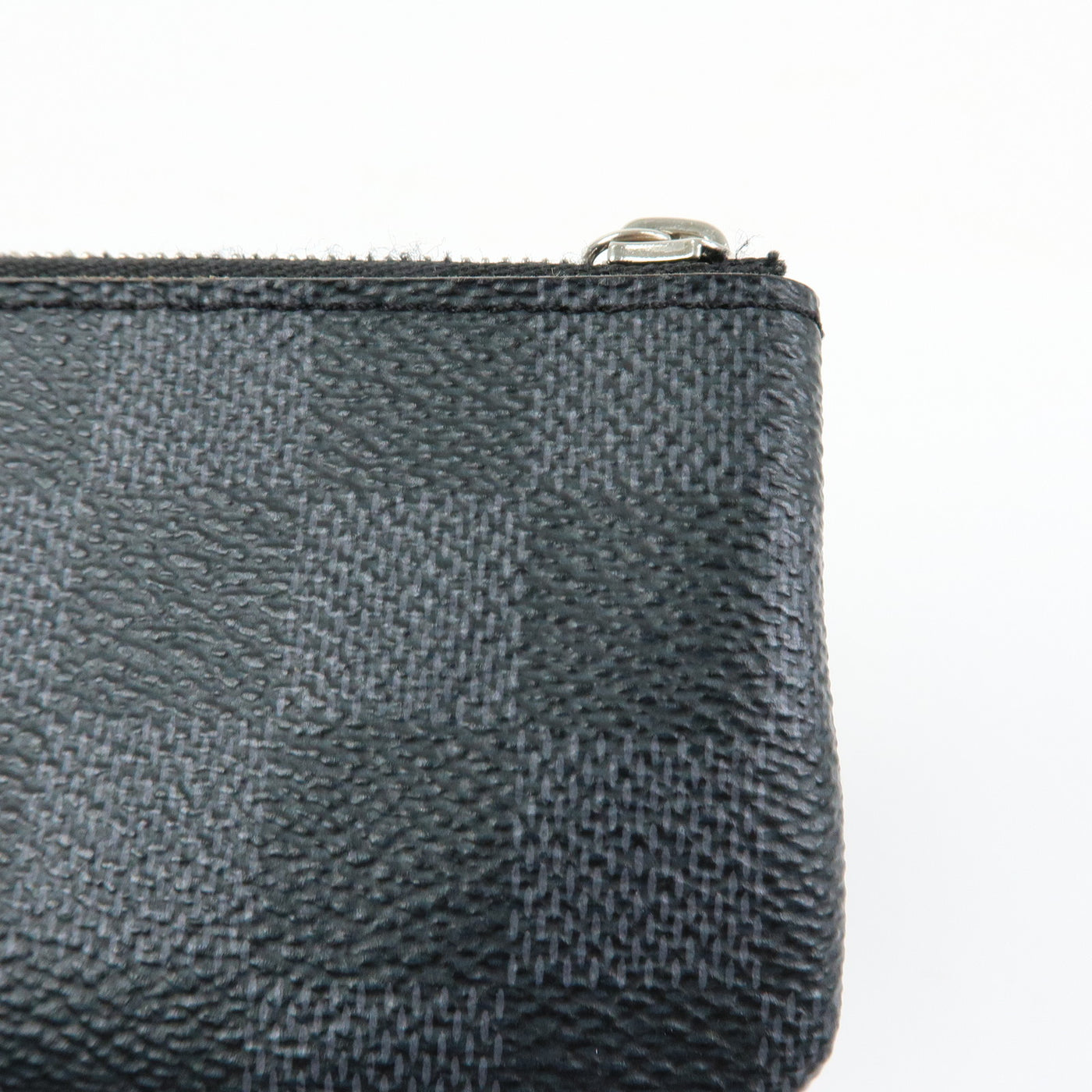 6652 - Louis Vuitton Damier Graphite Pochette Key Cles
