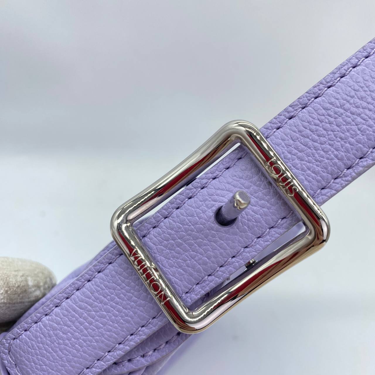 6480 - Louis Vuitton Mini Moon Purple Empriente