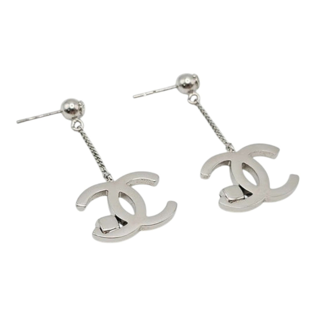 7209 - Chanel Drop Earrings Silver - Image 5