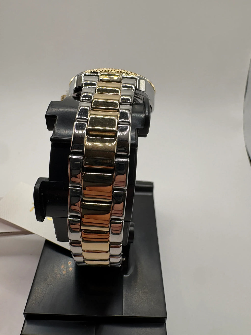Fossil Scarlette ES4319 Women's Two-Tone Crystal Bezel Date Watch - Image 4