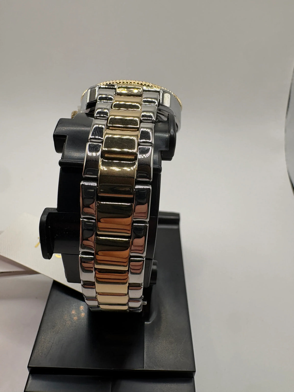 Fossil Scarlette ES4319 Women's Two-Tone Crystal Bezel Date Watch - Image 4
