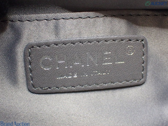 7503 - Chanel Banane Matelasse Caviar Leather Waist Bum Bag Silver - Image 12