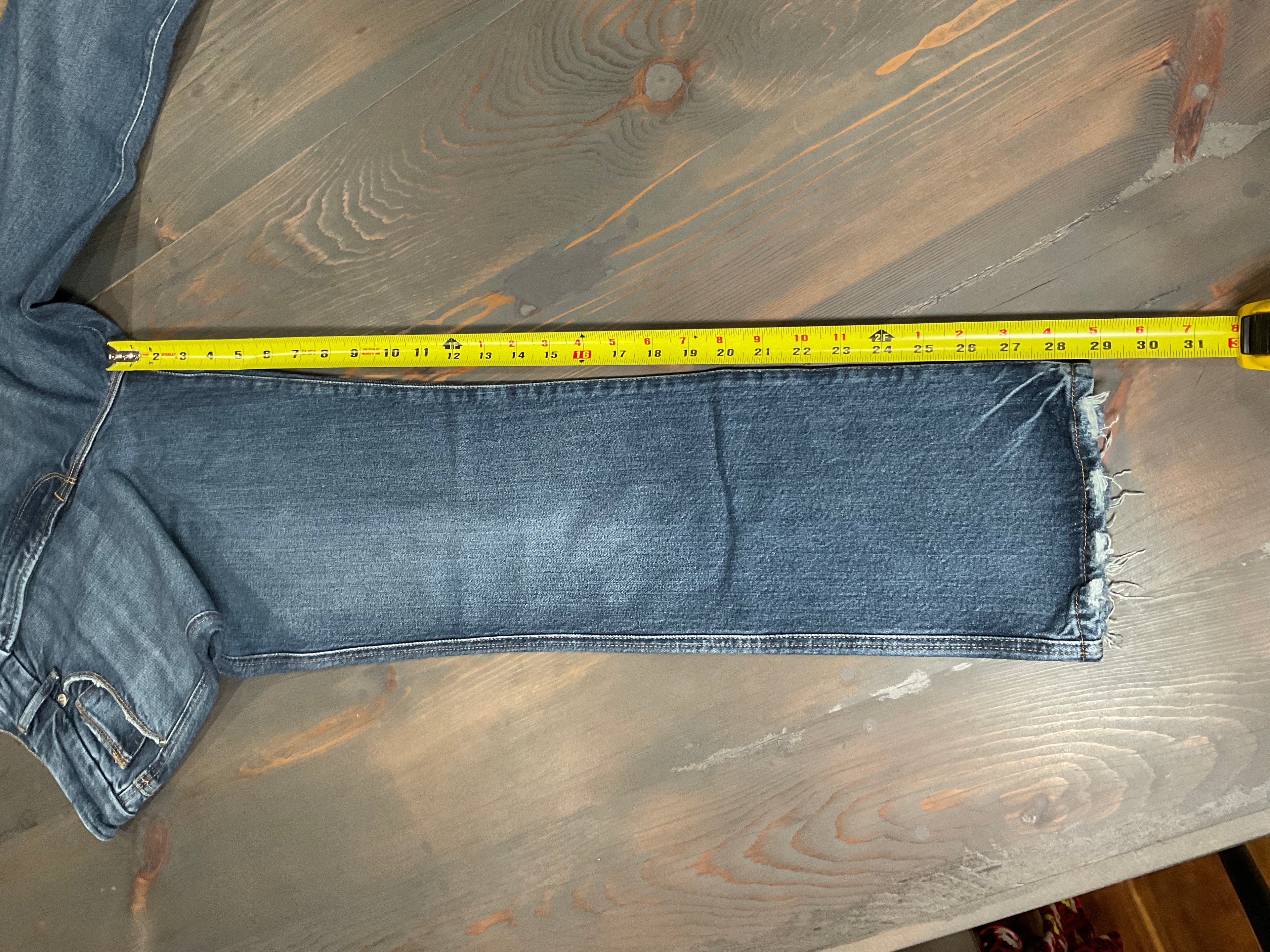 Good American Good Curve Straight Jeans - Size 10 - NWT