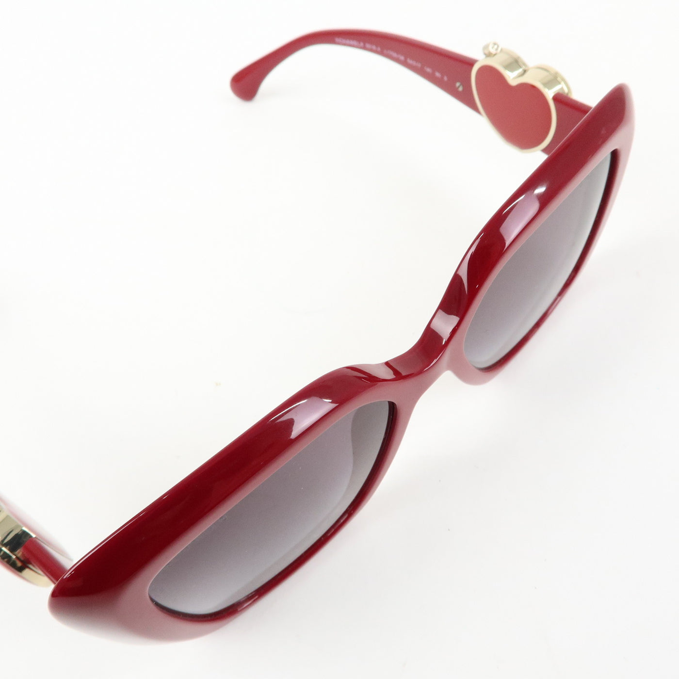 6742 - Chanel Chanel Coco Mark Heart Sunglasses