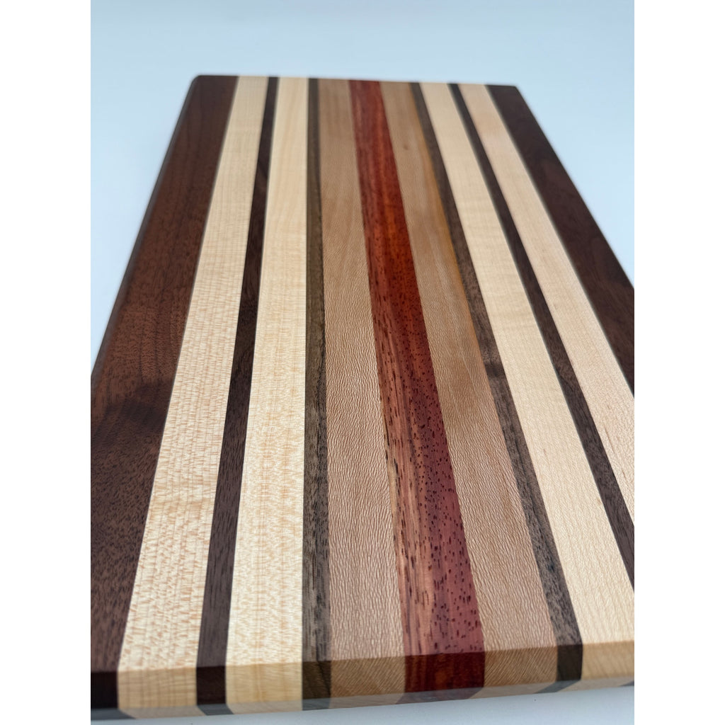 Handcrafted Edge Grain Cutting Board, Walnut Maple Sycamore Padauk, 15.5 x 9.75 x 1.5, SKU 1479