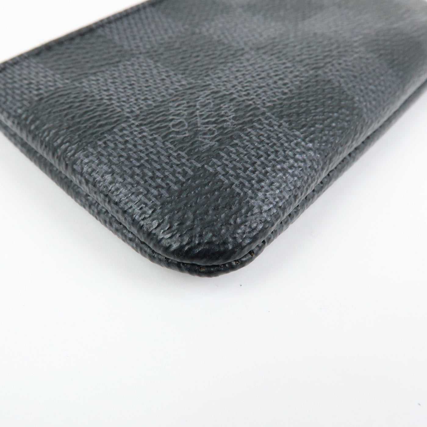 6652 - Louis Vuitton Damier Graphite Pochette Key Cles