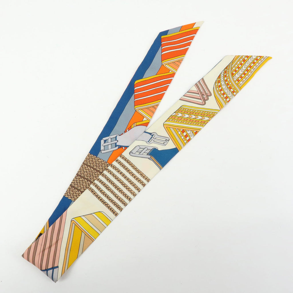 6537 - Hermes 100% Silk Twilly Scarf Sangles En Zigzag