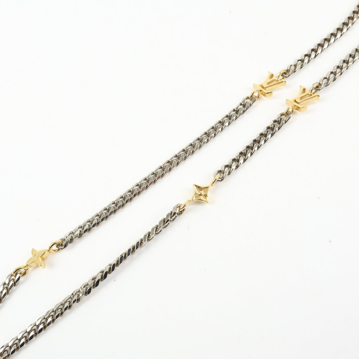 6743 - Louis Vuitton 3-In-1 Glasses Chain Necklace Bracelet