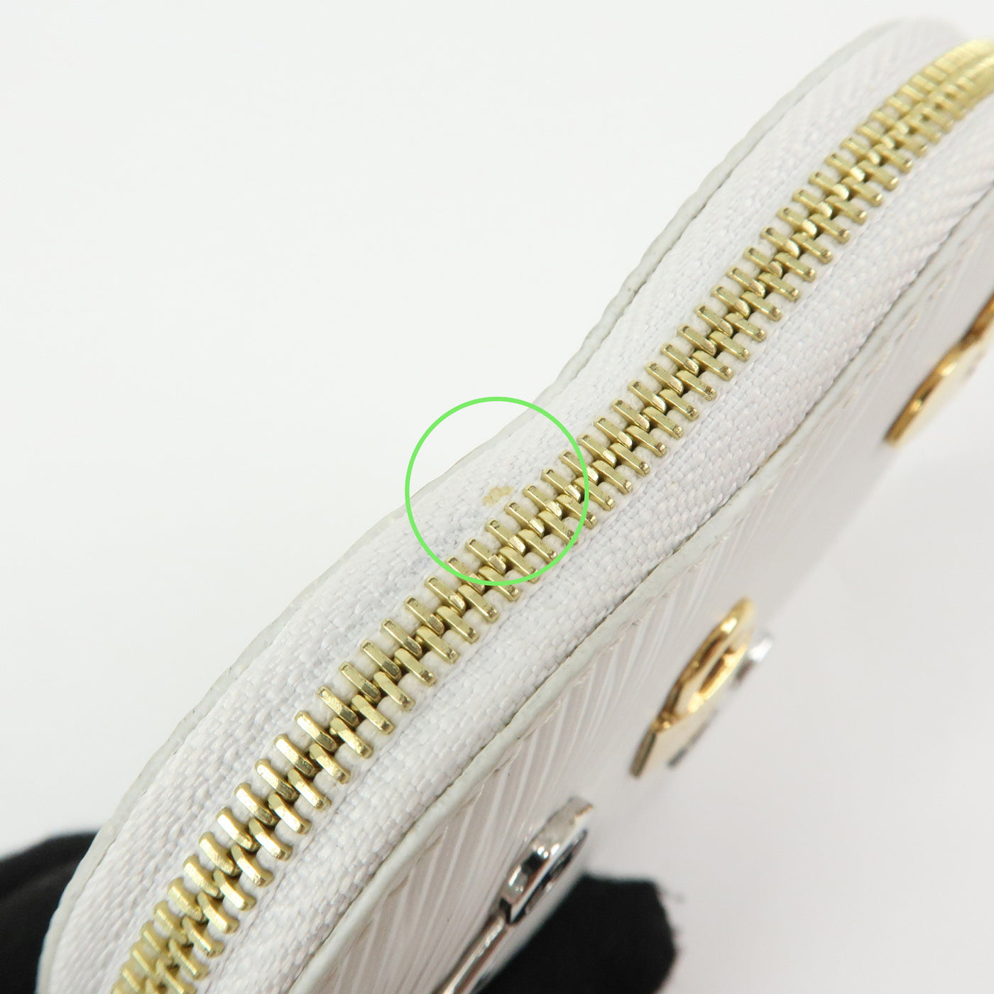 6543 Louis Vuitton Epi Love Lock Porte Monnaie Coeur Coin Case