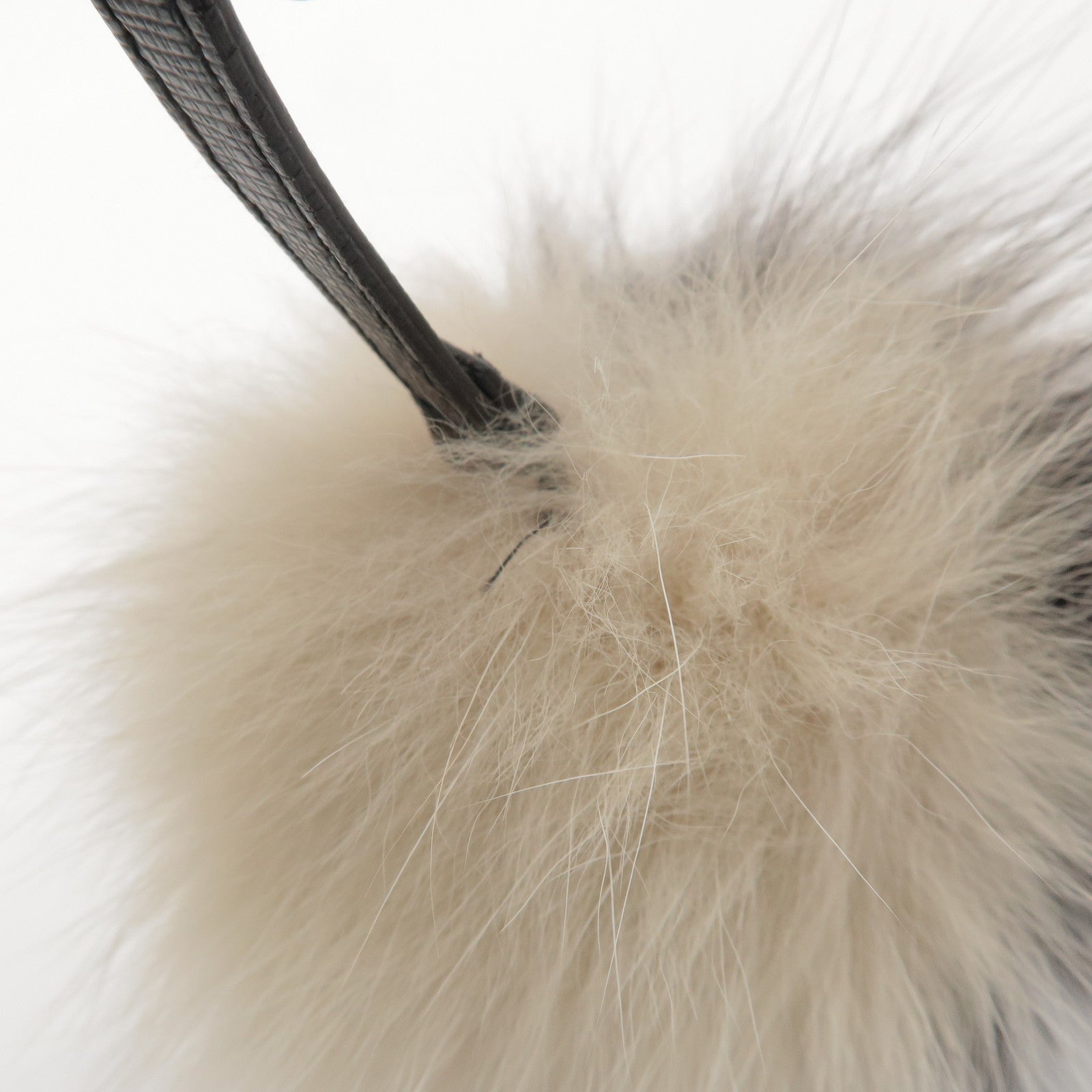 6553 Fendi Fur Leather Bag Charm Key Chain Black White