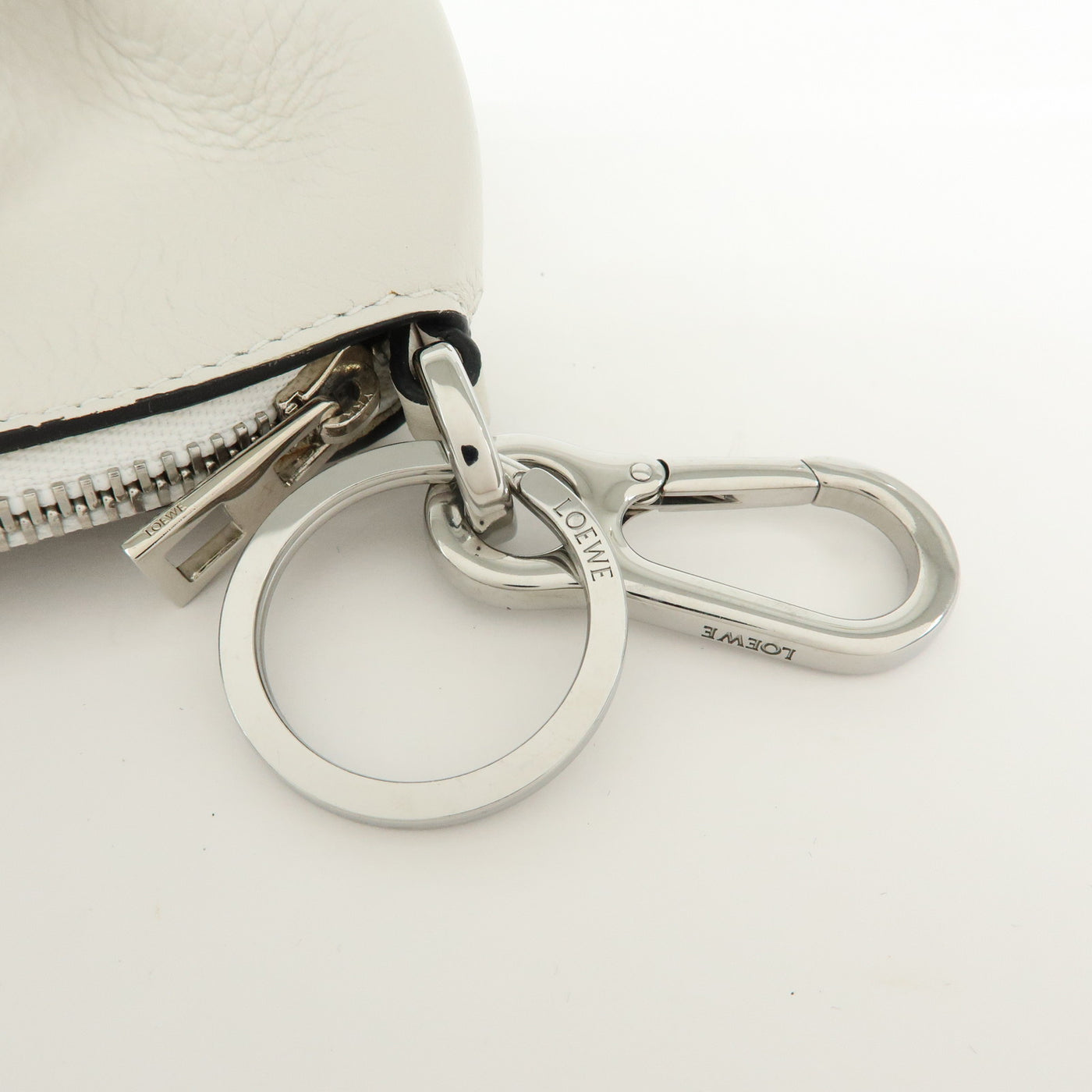 6690 - Loewe Calf Leather Elephant Coin Purse White