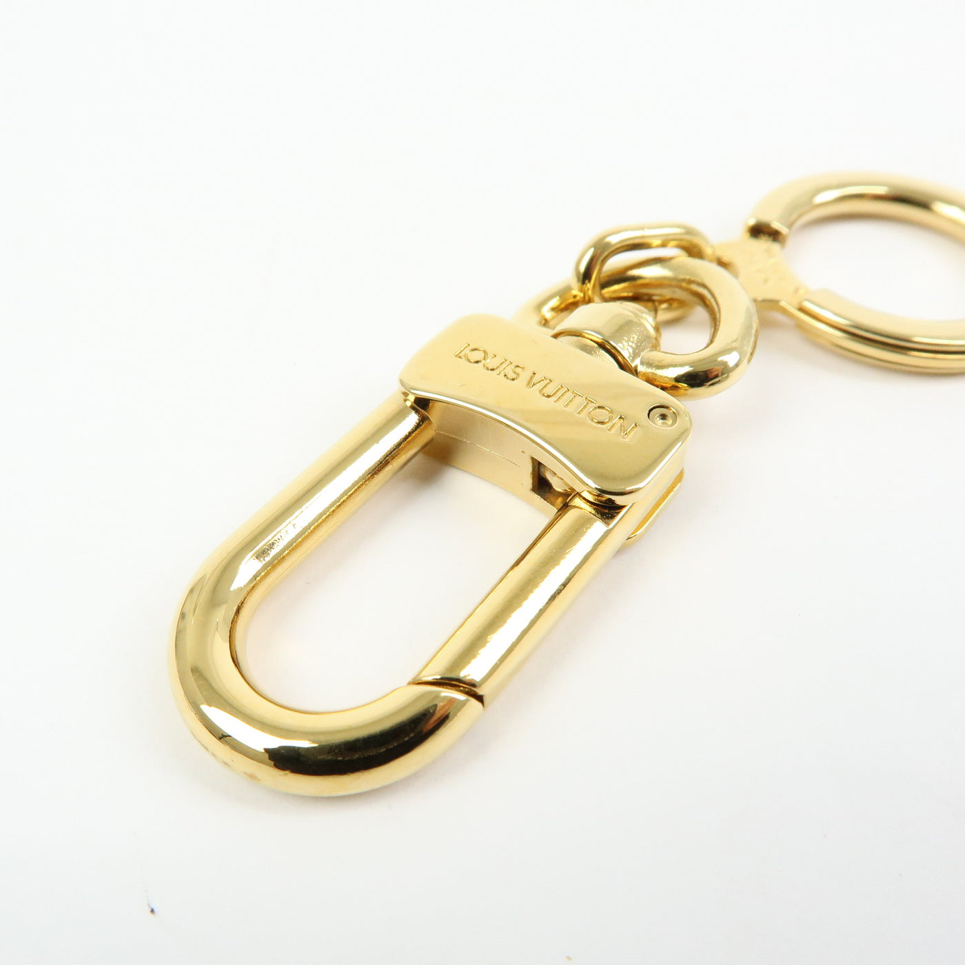 7080 - Louis Vuitton Ancre Keyring