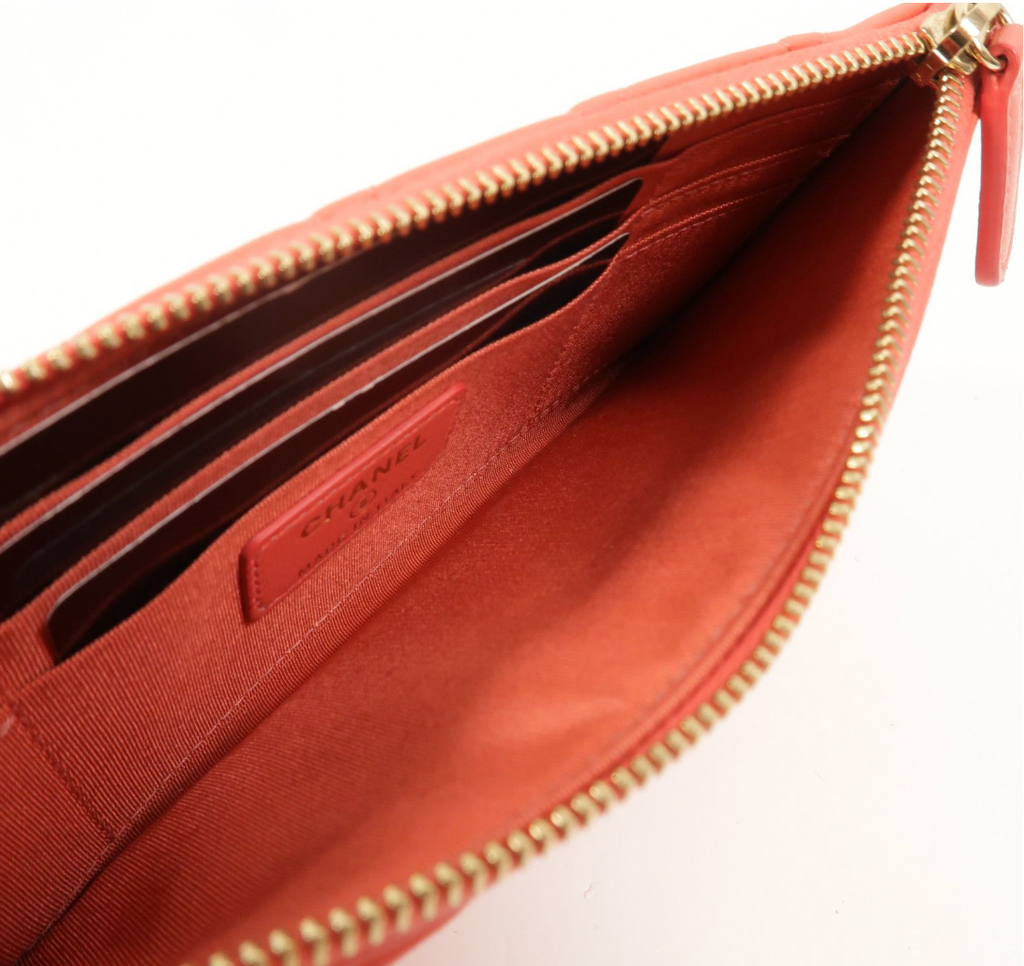 7291 - Chanel Pink Lambskin Leather Camellia Clutch