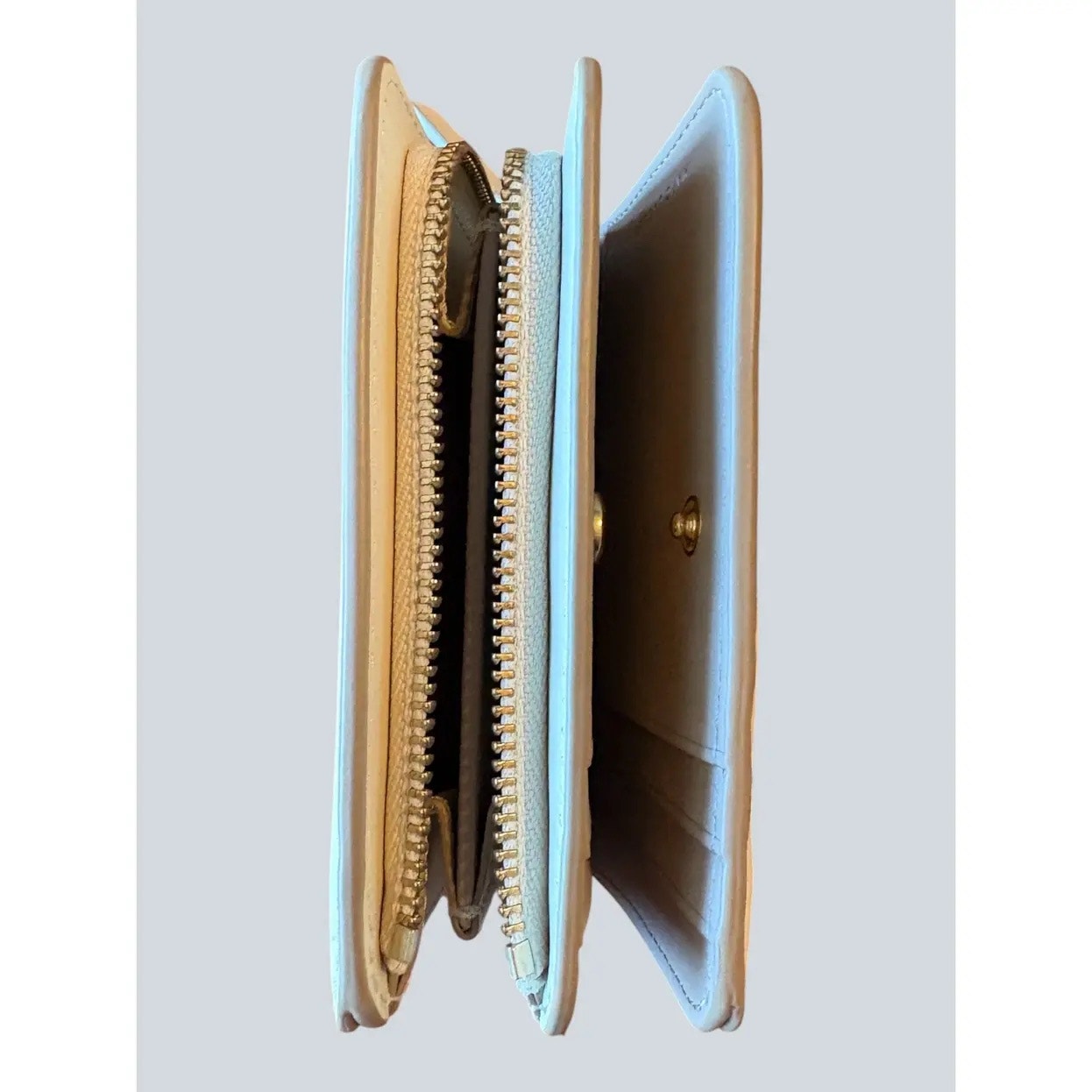 Marc Jacobs Leather Zipper Wallet