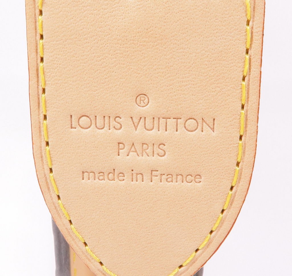 6639 - Louis Vuitton Monogram Mirror Trunk Clutch