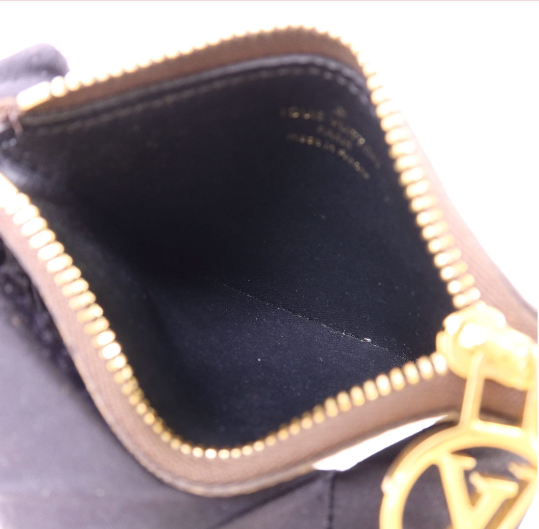 7292 - Louis Vuitton Trio Pouch Reverse Monogram Giant