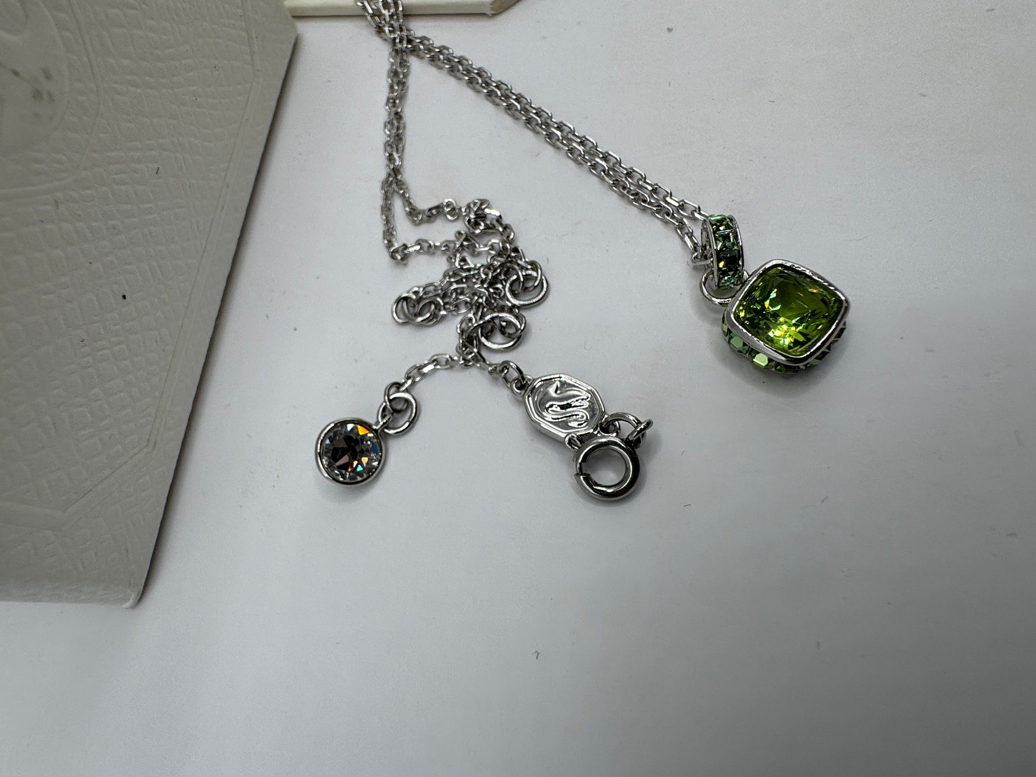Swarovski August Birthstone Pendant Necklace Rhodium Plated Square Cut  - New in Box