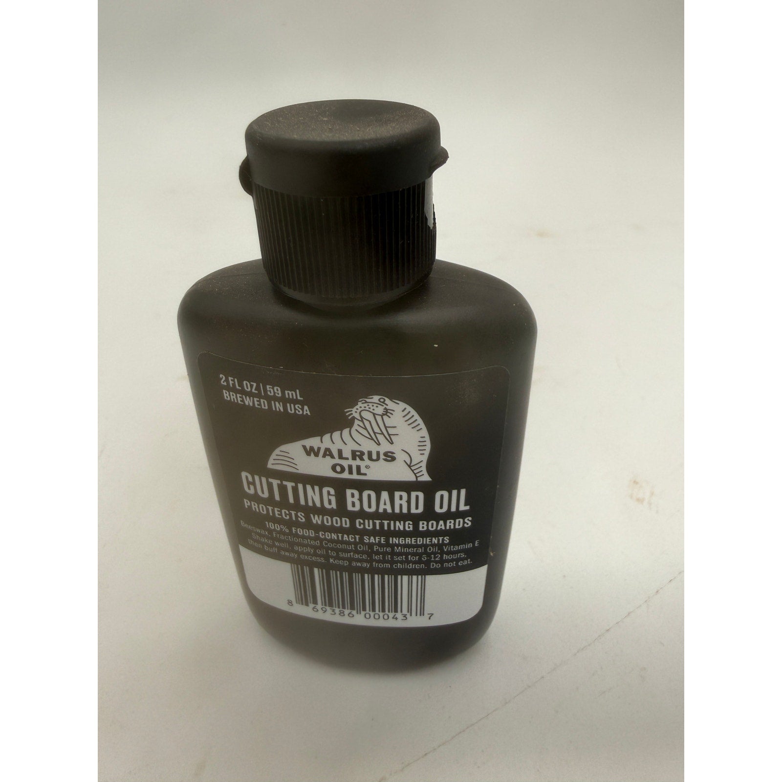 Walrus Oil Cutting Board Finish, 2 fl oz, Food Contact Safe, Wood Conditioner