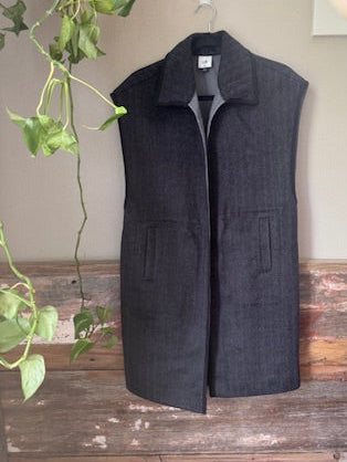 cabi Novel Vest - style 4402 - size XS/S - NWOT