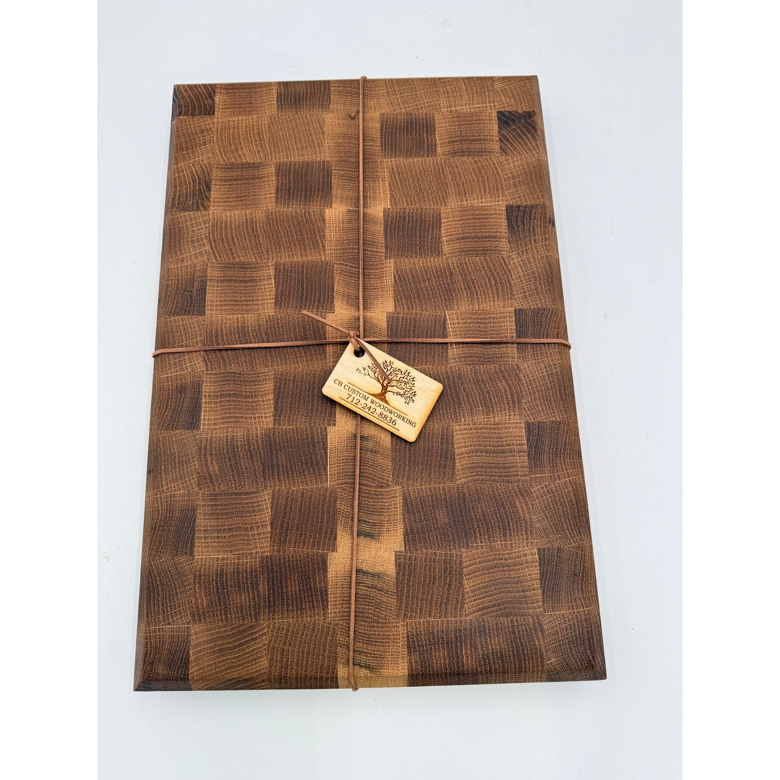 White Oak End Grain Cutting Board 15.75x10.25x1.5, hardwood butcher block, knife friendly, beauty and utility, juice-groove optional, hand-f