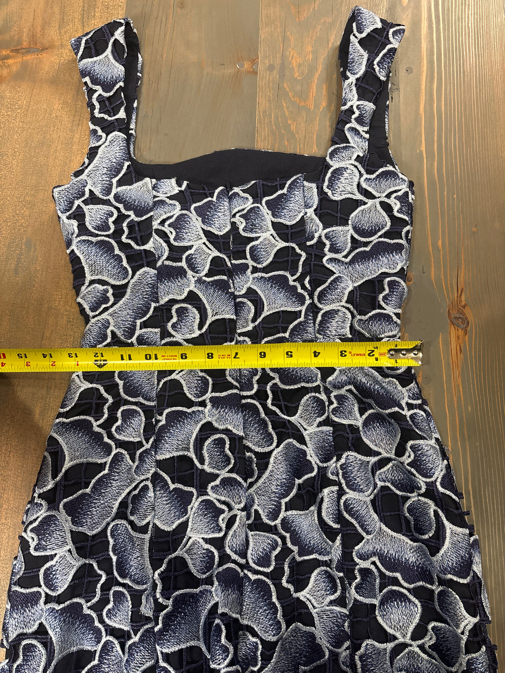 5672 - ELLIATT Mila Midi Dress Size XS - NWT - Retail $318