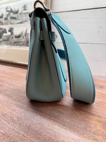 7007 - Hermes Berline 28 in Bleu Atoll