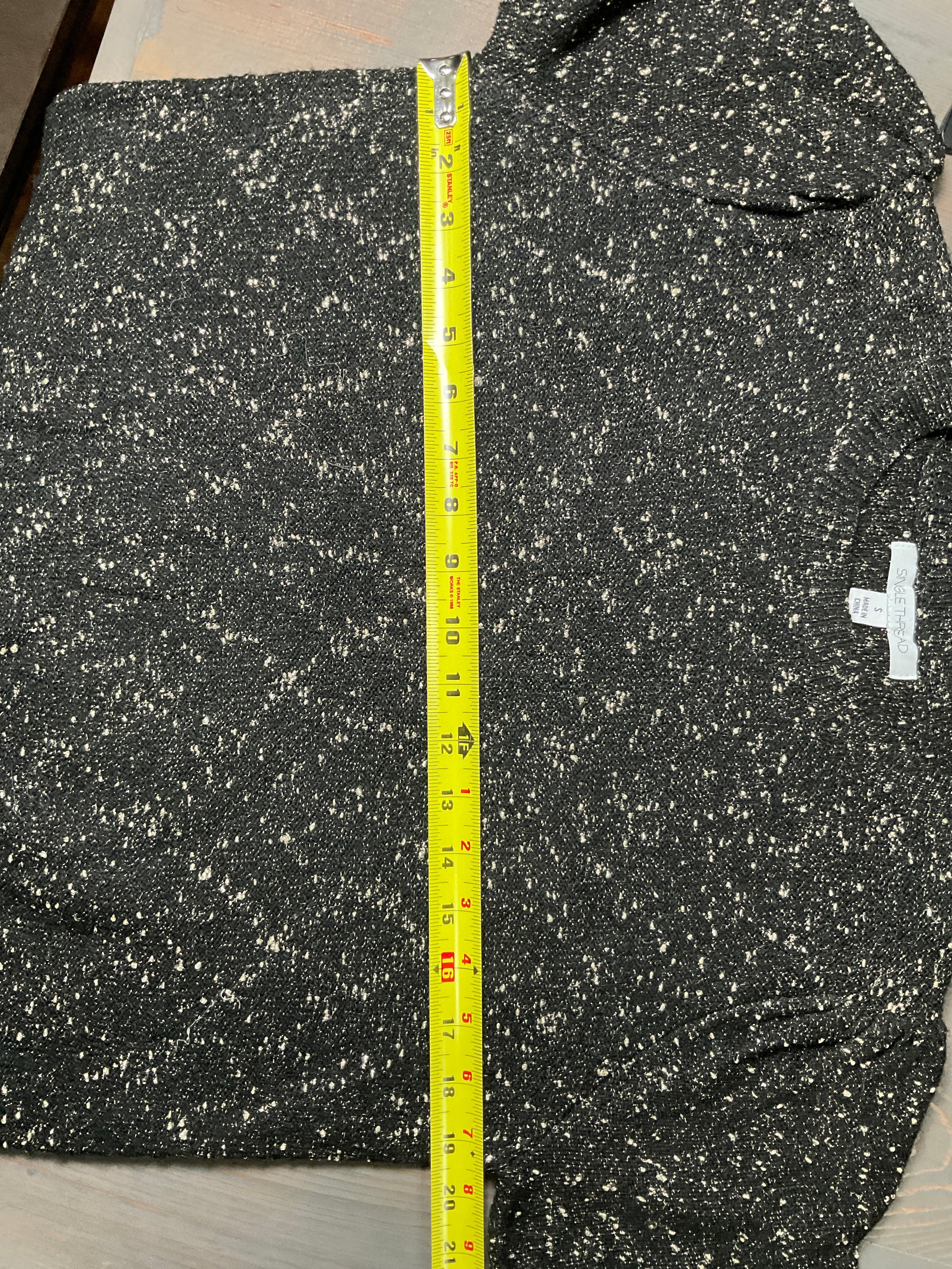Single Thread Metallic Sweater