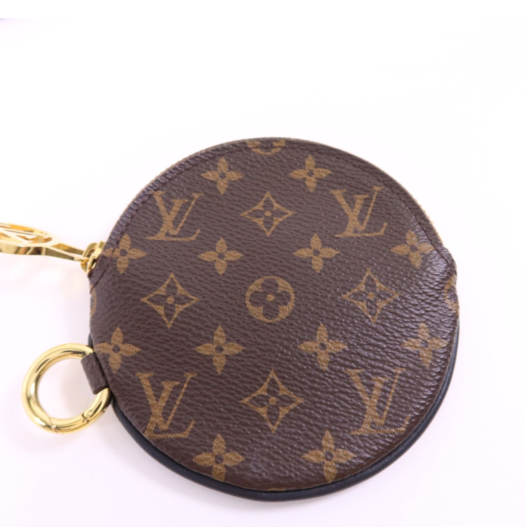 7292 - Louis Vuitton Trio Pouch Reverse Monogram Giant
