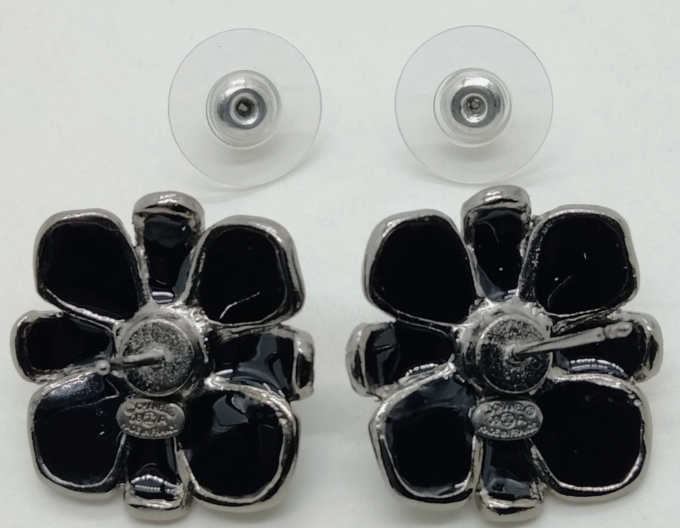 Chanel Earrings Pierced - Black & Silver