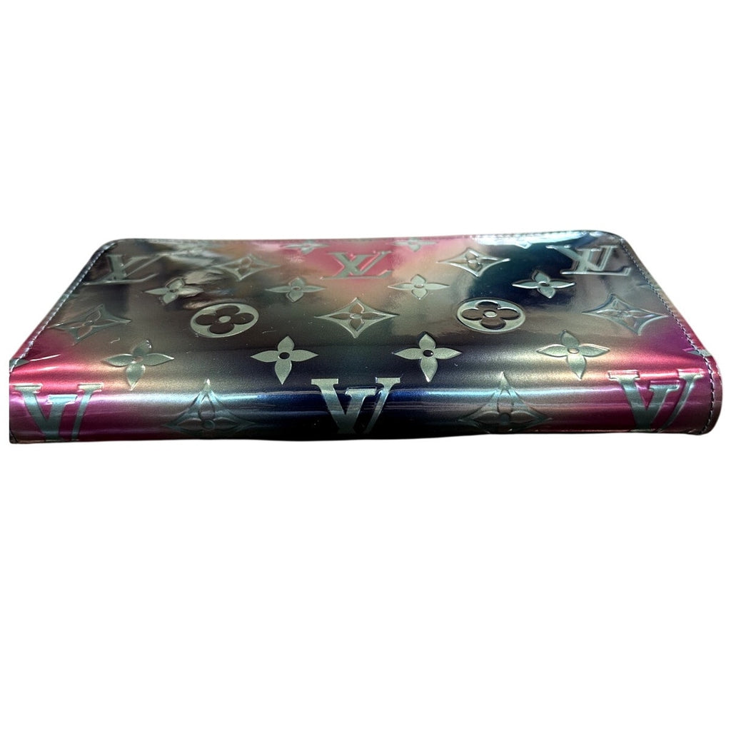 LOUIS VUITTON Monogram Vernis Valentine's Day 2020 Zippy Wallet