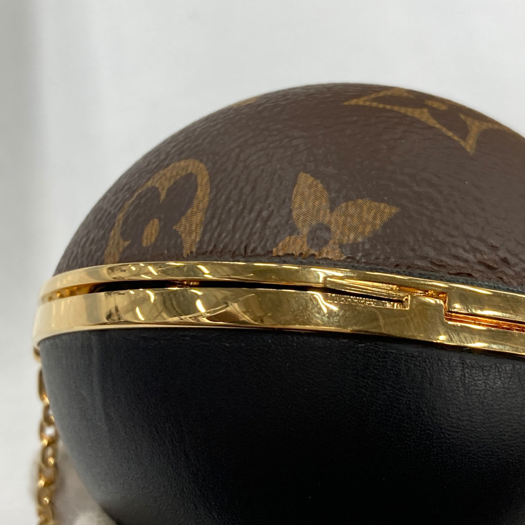 6056 - Louis Vuitton Cross Body Mini Monogram Egg Case
