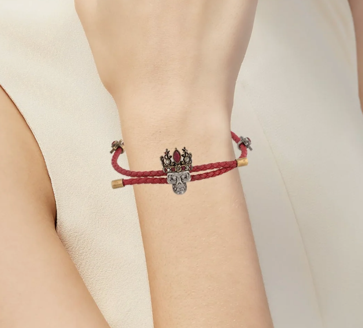 7009 - Alexander McQueen Faux Pearl Crystal & Leather 'Red Queen' Bracelet