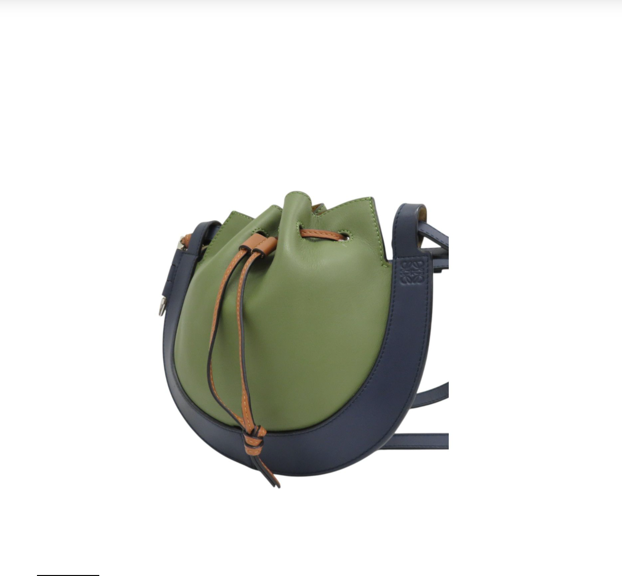 6640 - Loewe Horseshoe Shoulder Bag