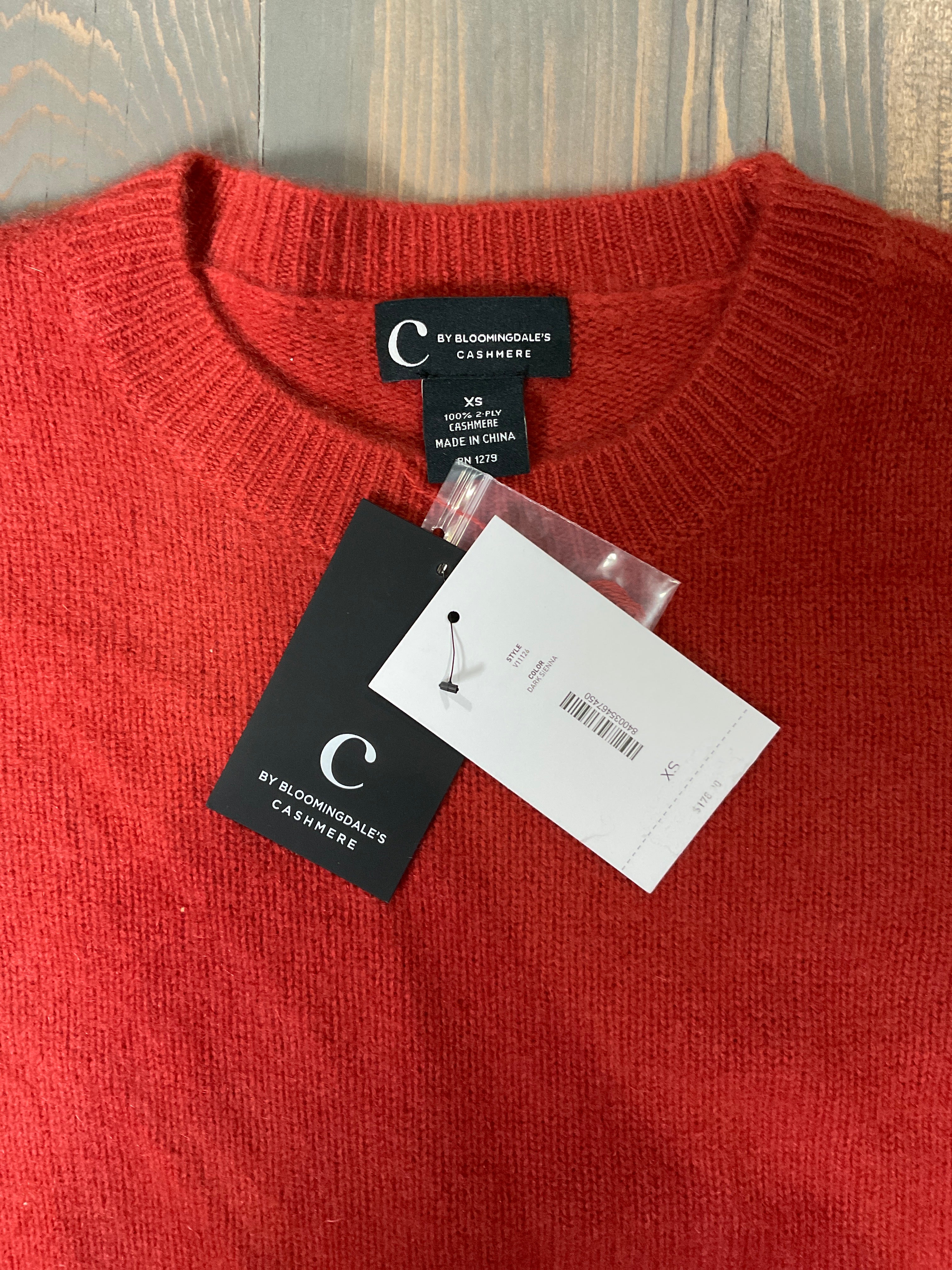 C By Bloomingdales Cashmere Boxy Crewneck - NWT (Retail $178) - Size XS