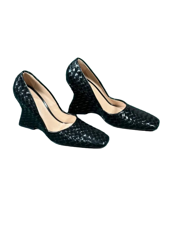 Bottega Veneta Comet Slip On Woven Wedge Pumps - Size 41 - NWT