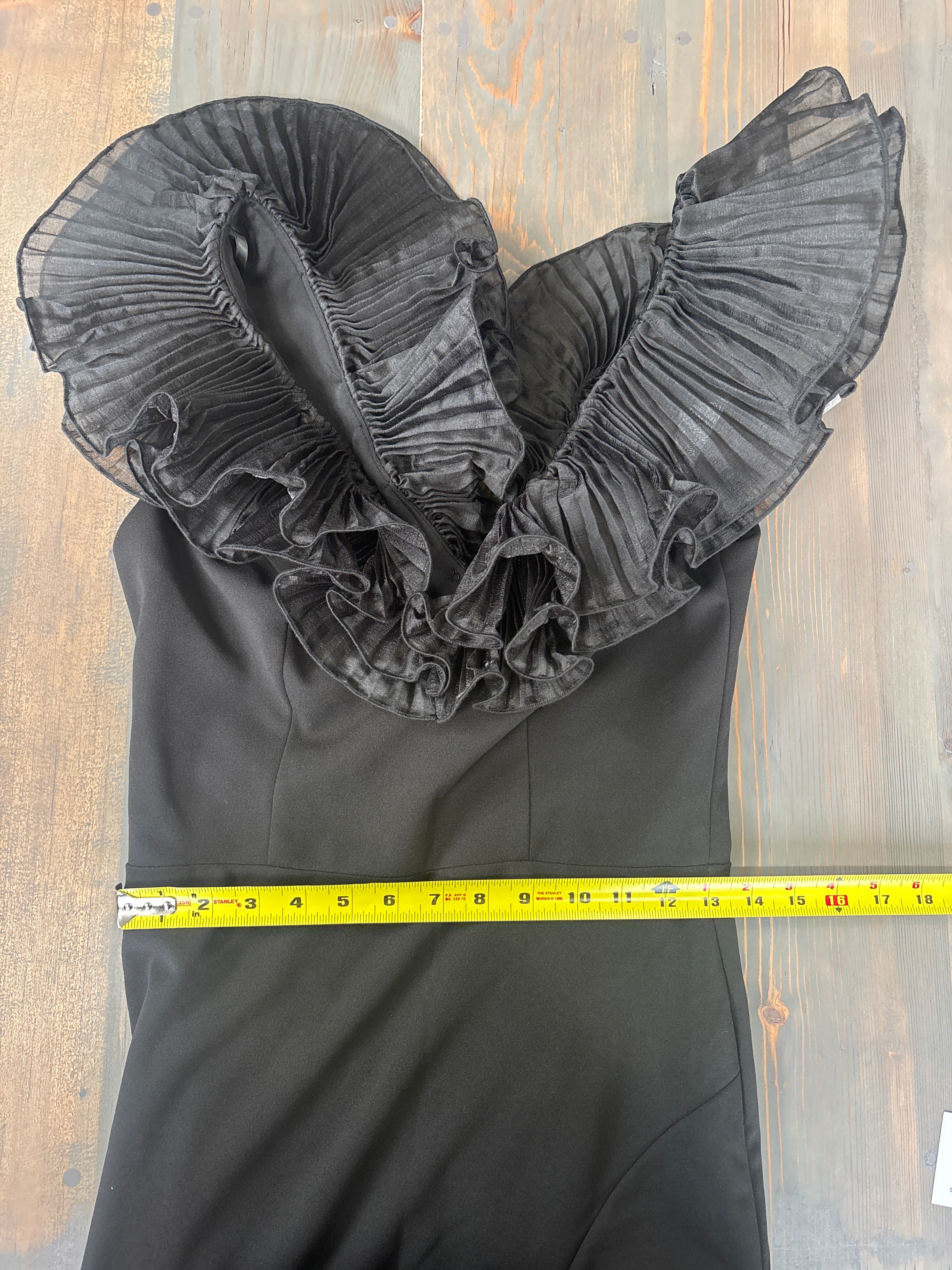 Aqua Strapless Scuba Crepe Dress - Size 6 - NWT