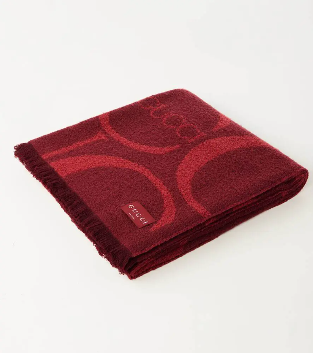 6933 - Gucci Maxi Wool-blend Bouclé Blanket - NWT