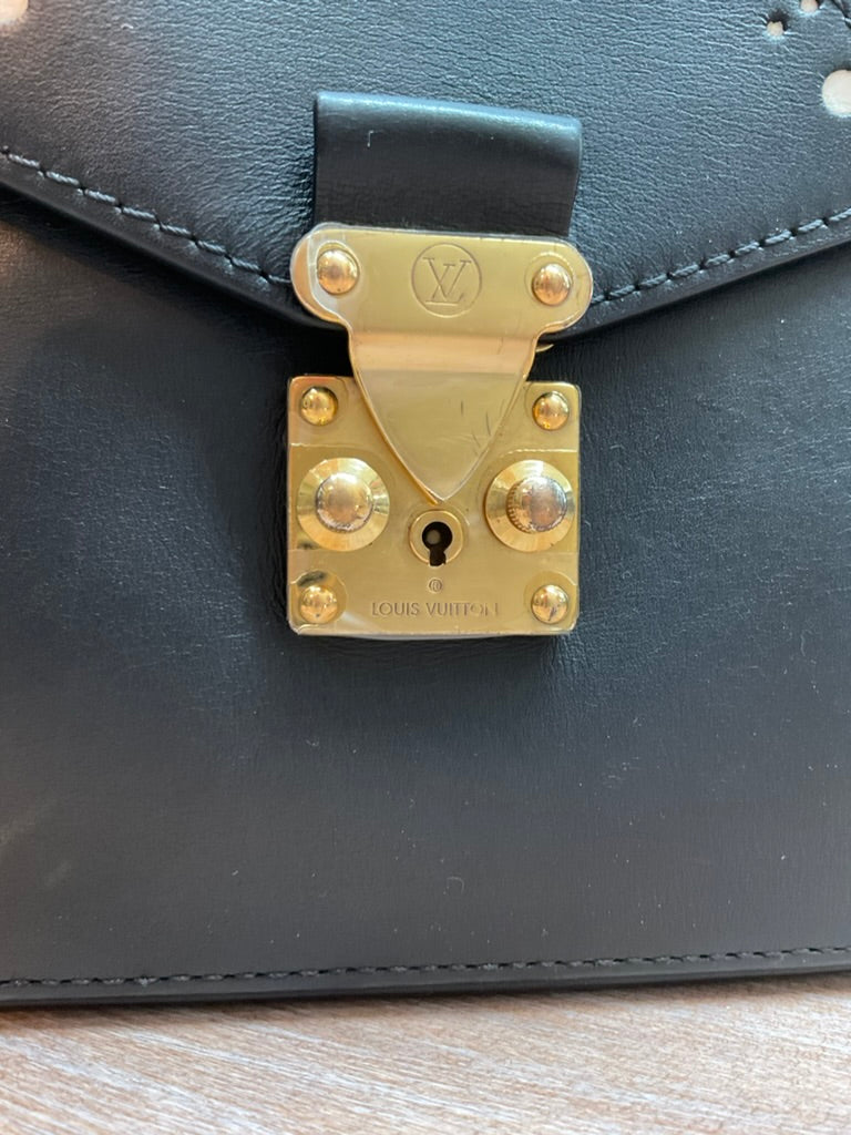 Louis Vuitton Metis Pochette Brogue Reverse Monogram Shoulder Bag Black
