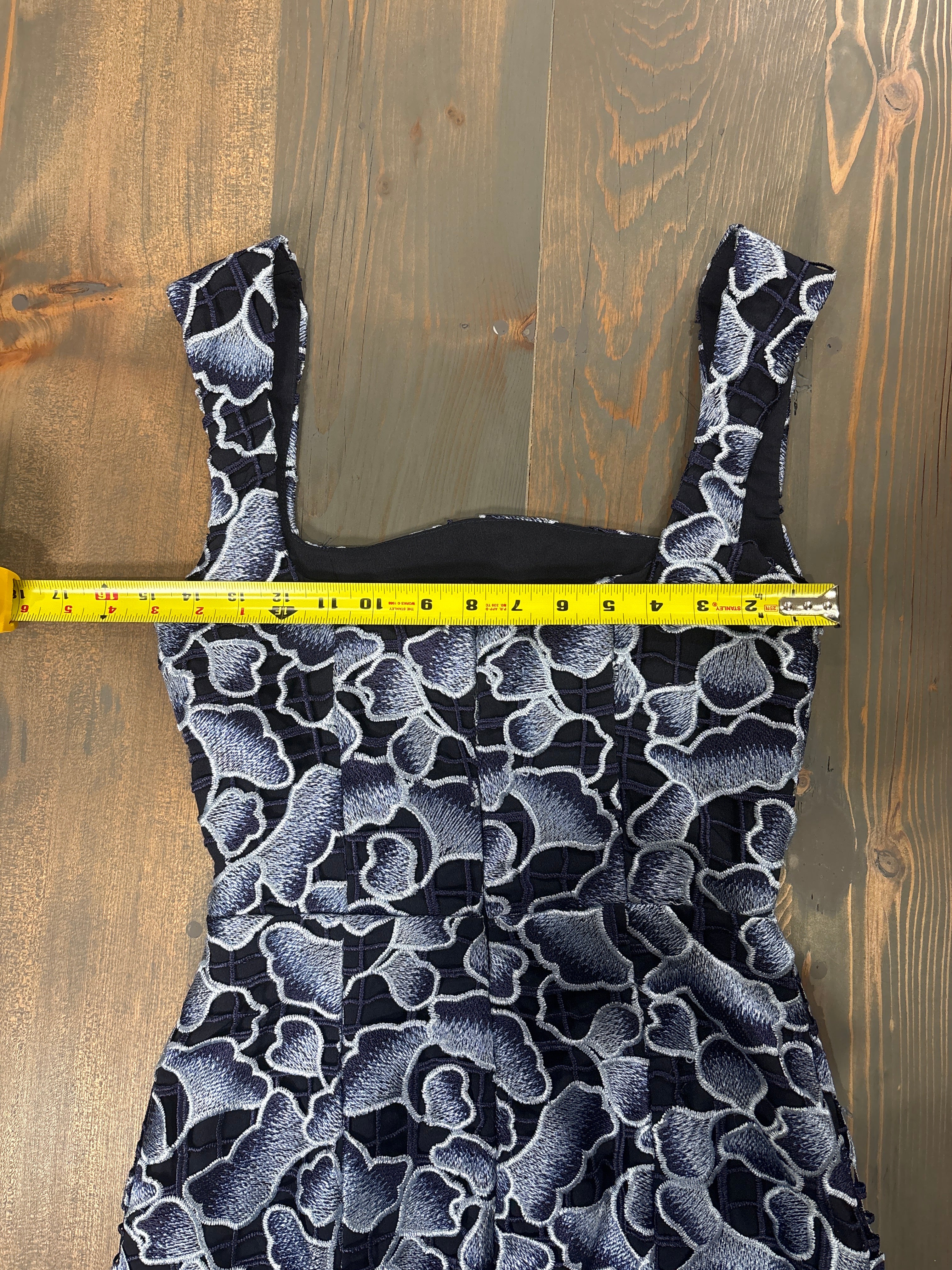 5672 - ELLIATT Mila Midi Dress Size XS - NWT - Retail $318