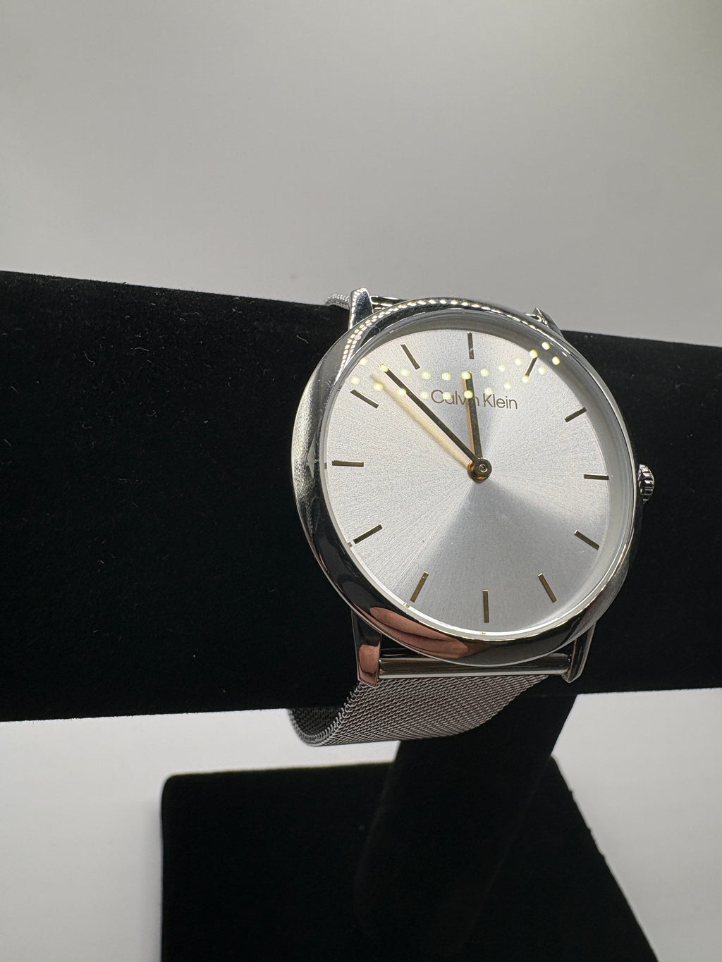 Calvin Klein Exceptional 25300001 Silver Mesh Watch