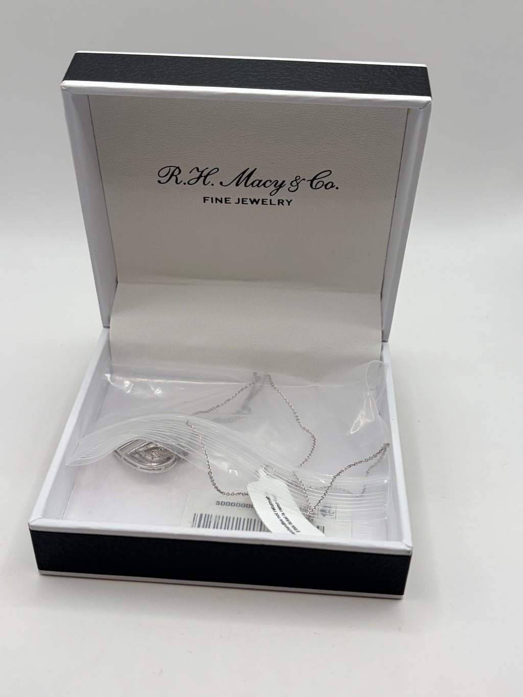 R. H. Macy & Co. Diamond Heart 18" Pendant Necklace in Sterling Silver - NIB