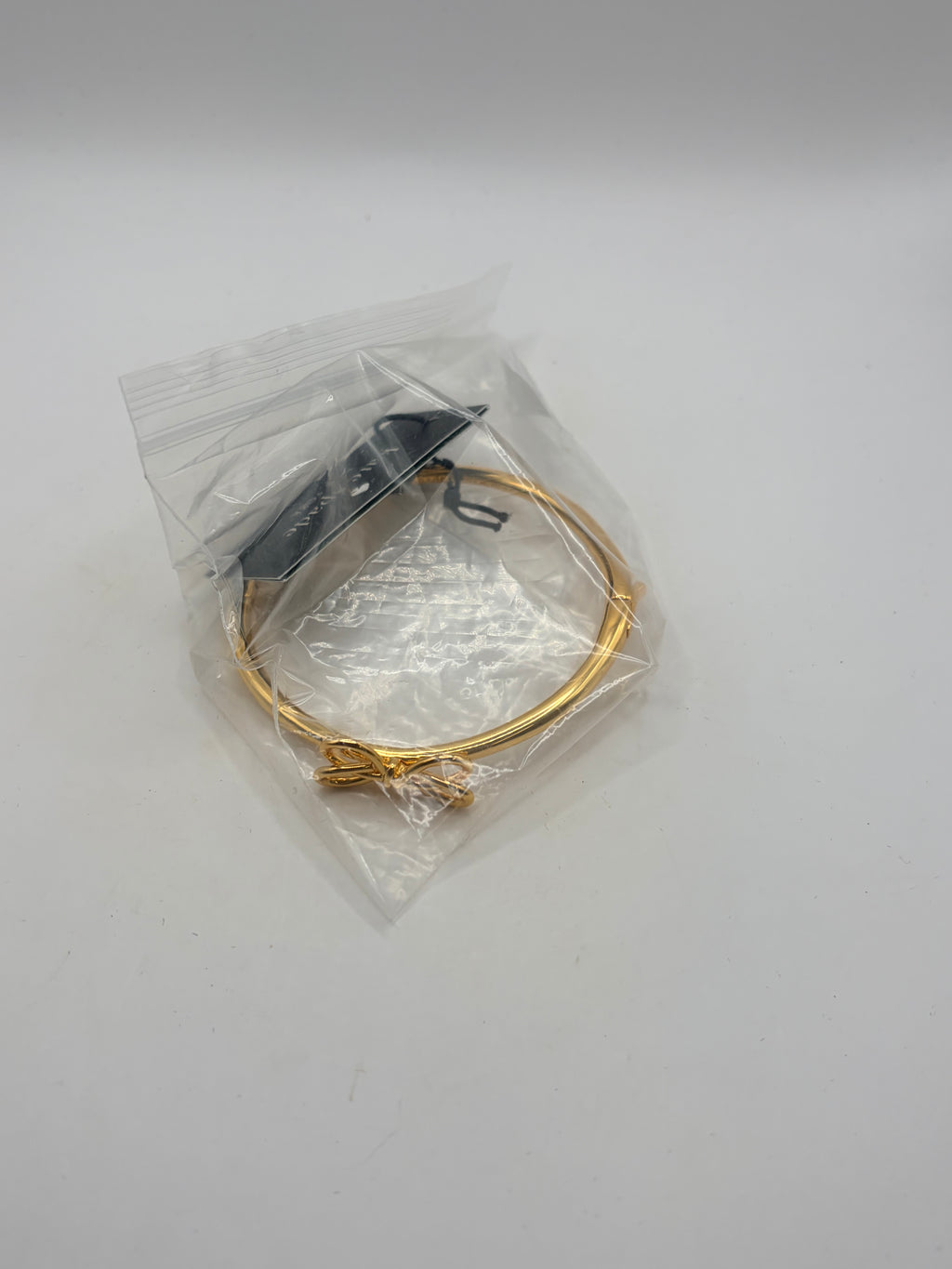 Kate Spade Gold Tone Bow Hinged Bangle Bracelet NWT - One Size / Gold / New with Tags