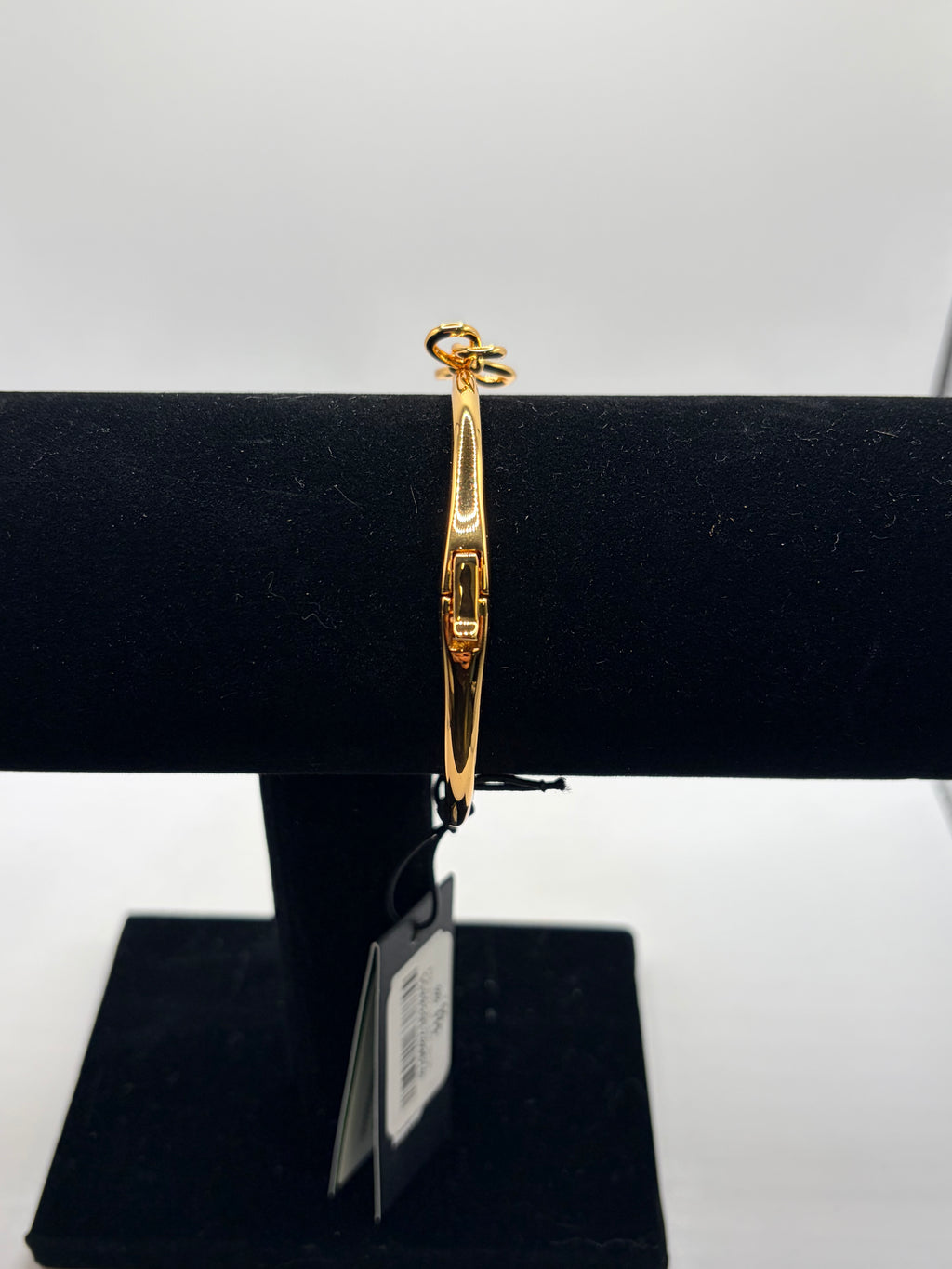 Kate Spade Gold Tone Bow Hinged Bangle Bracelet NWT - One Size / Gold / New with Tags