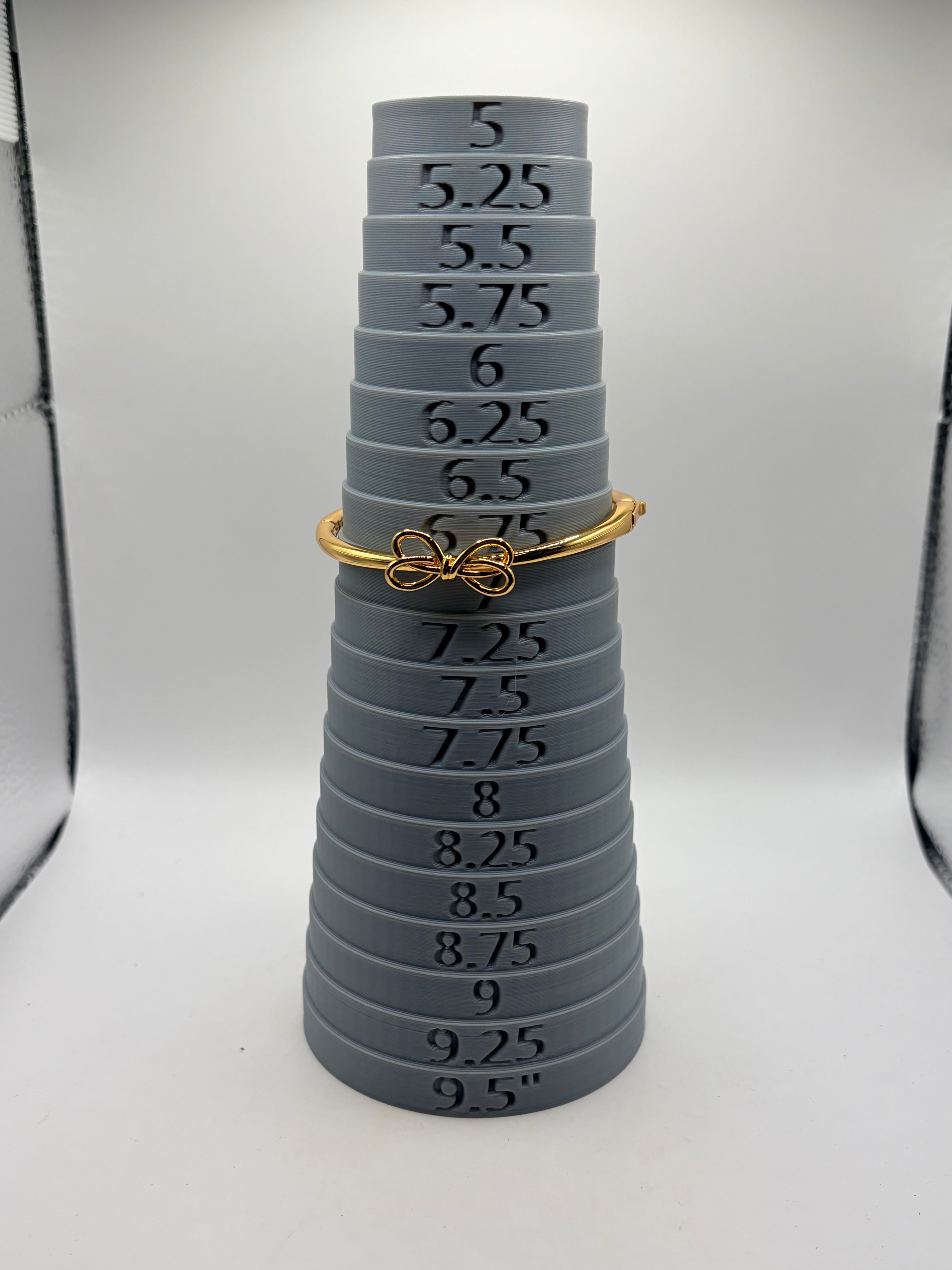 Kate Spade Gold Tone Bow Hinged Bangle Bracelet NWT - One Size / Gold / New with Tags
