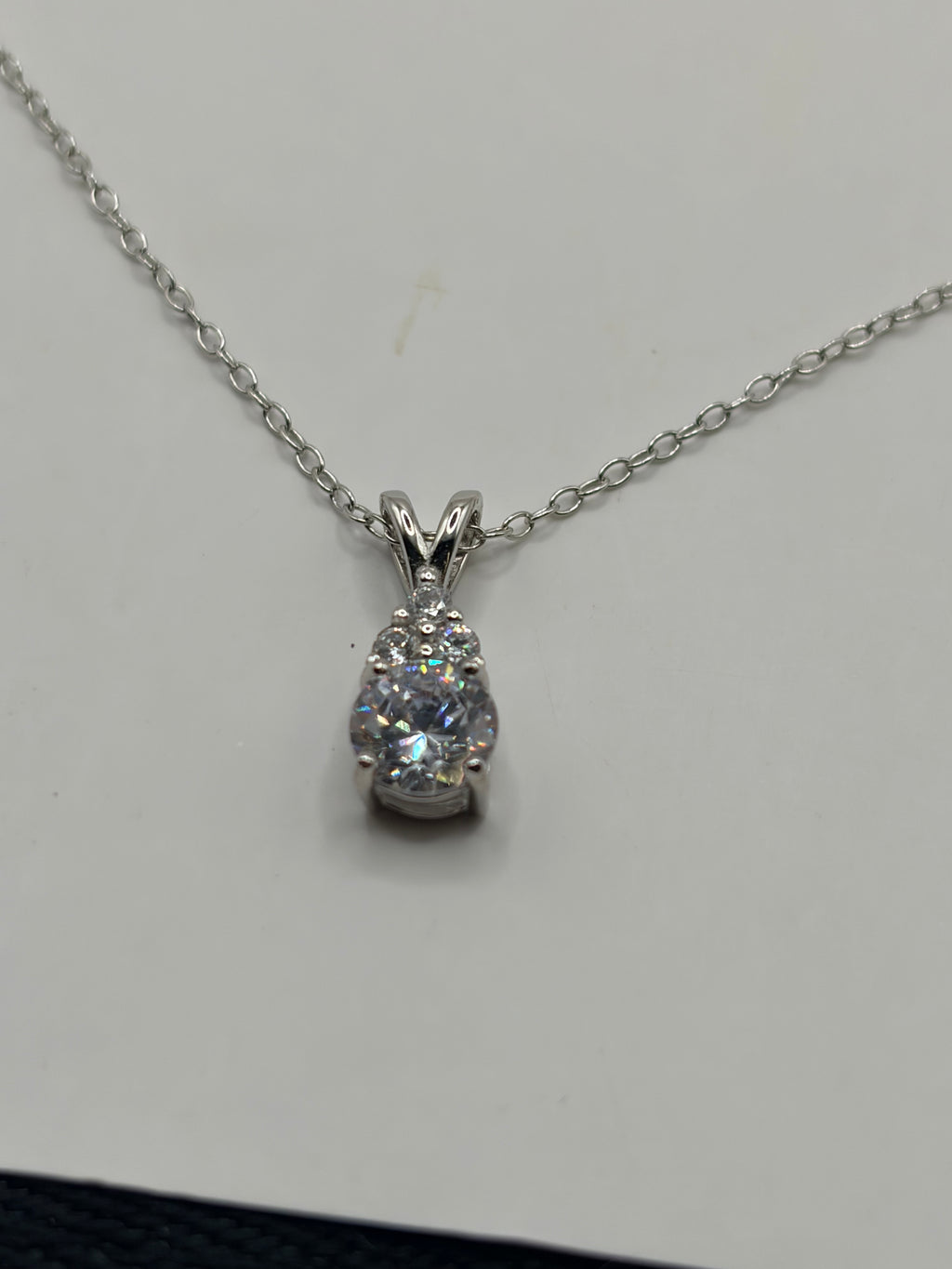 R.H. Macy & Co. Fine Jewelry Silver-Tone Pendant Necklace with Box Women's