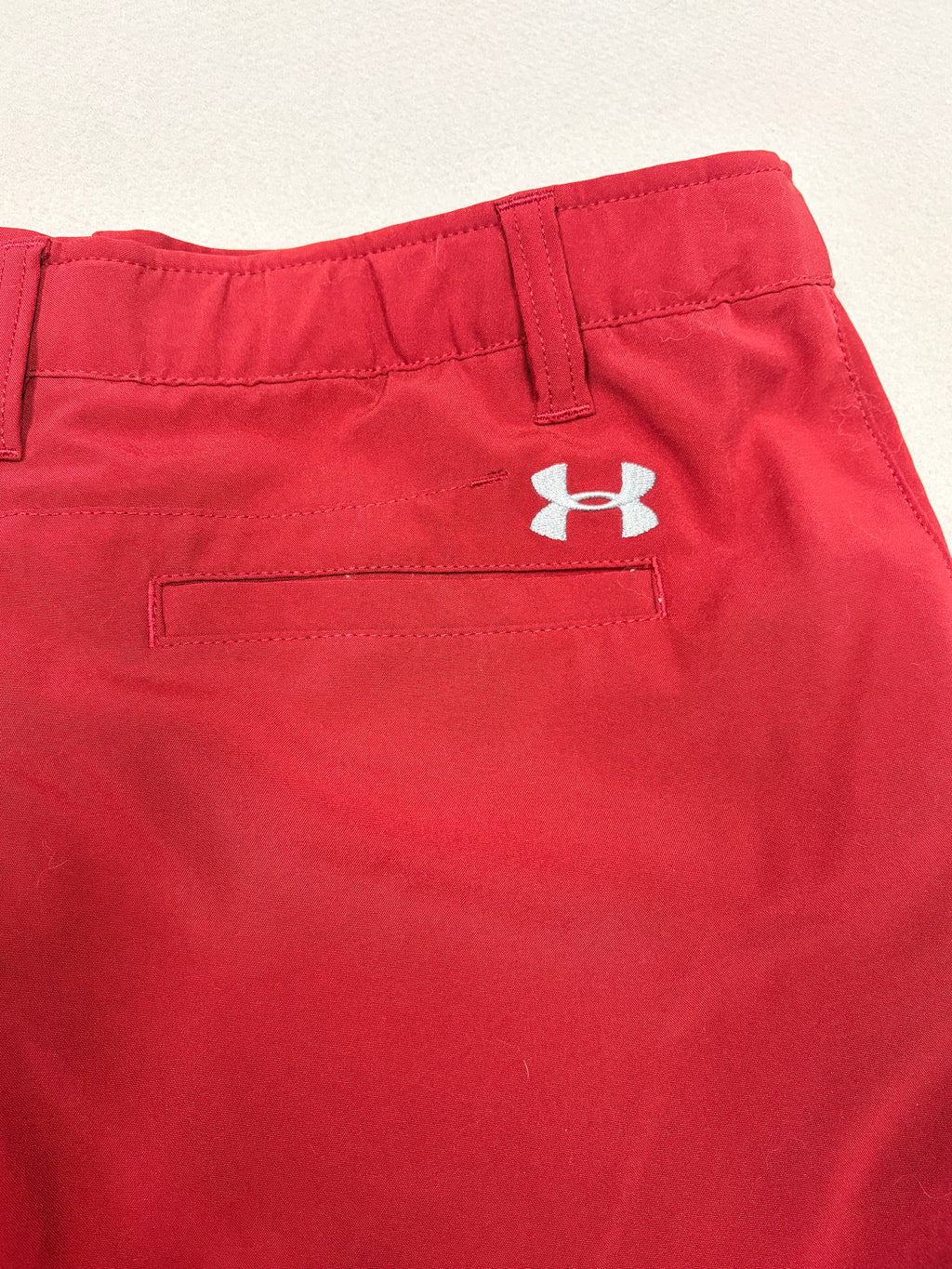 Under Armour Drive Tapered Golf Shorts Red YXL/JTG/XG