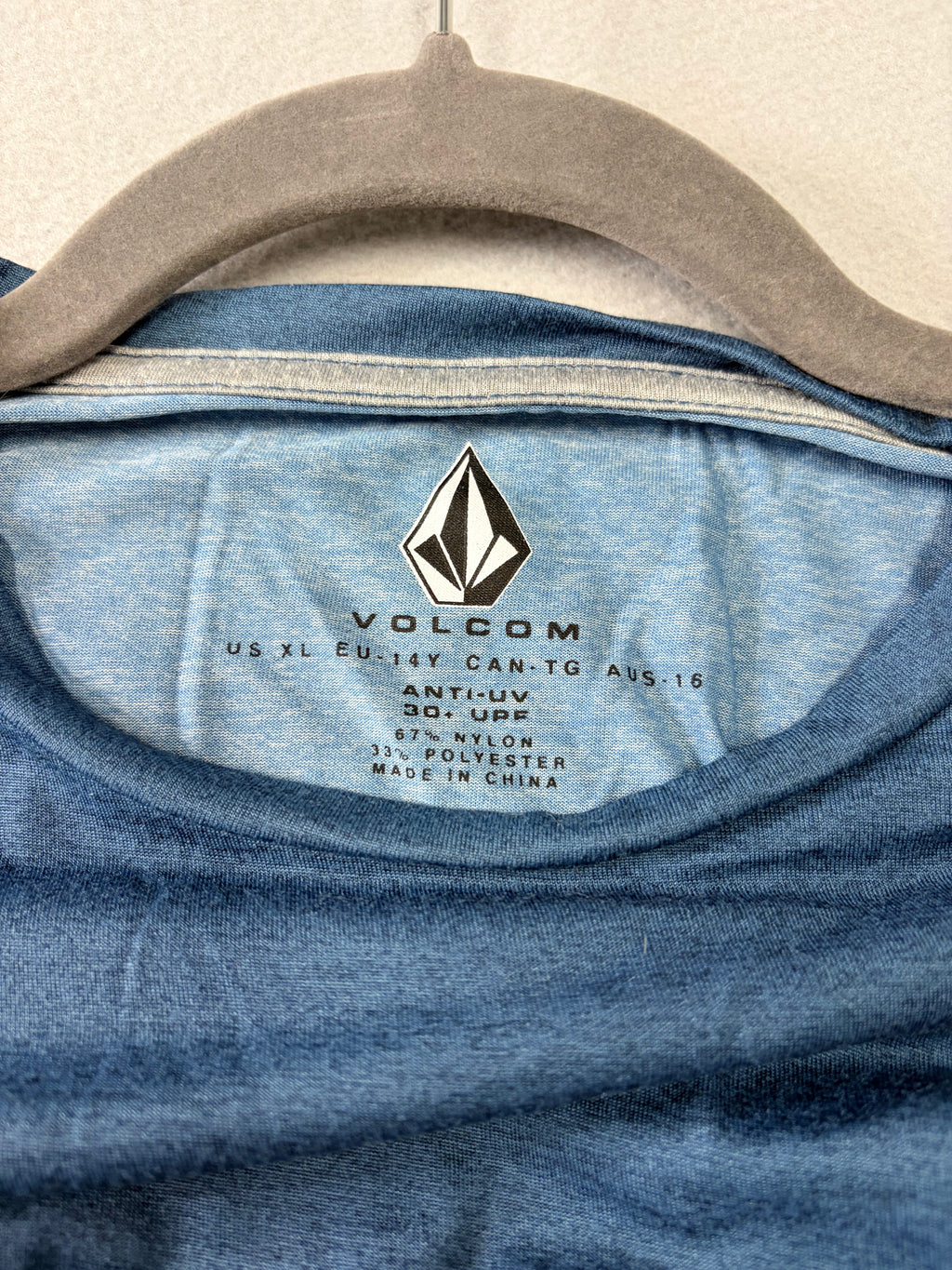 Volcom Lido Colorblock Stripe Blue Youth XL T-Shirt UPF 30+