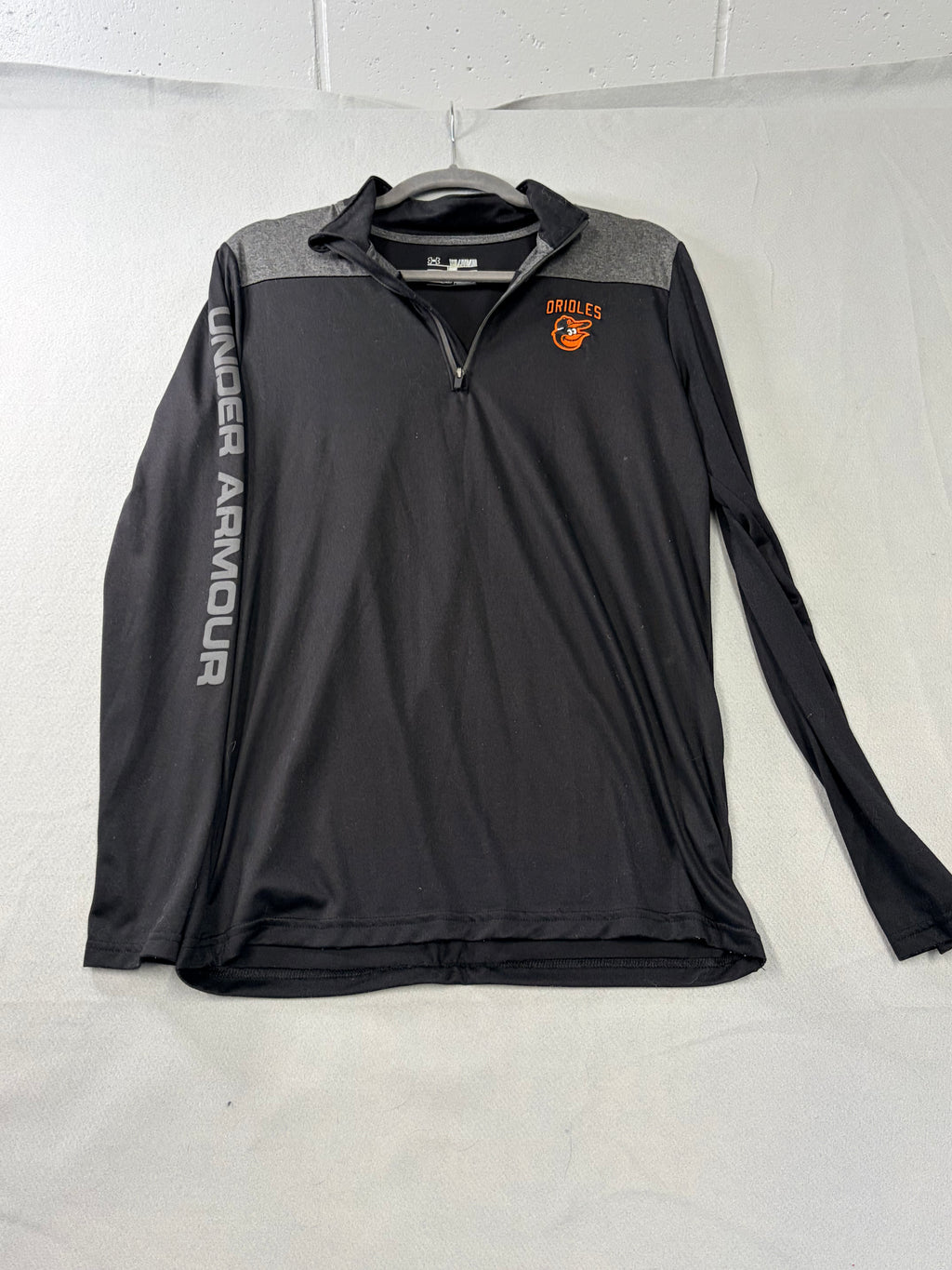 Under Armour Baltimore Orioles 1/4 Zip Pullover Youth XL Black