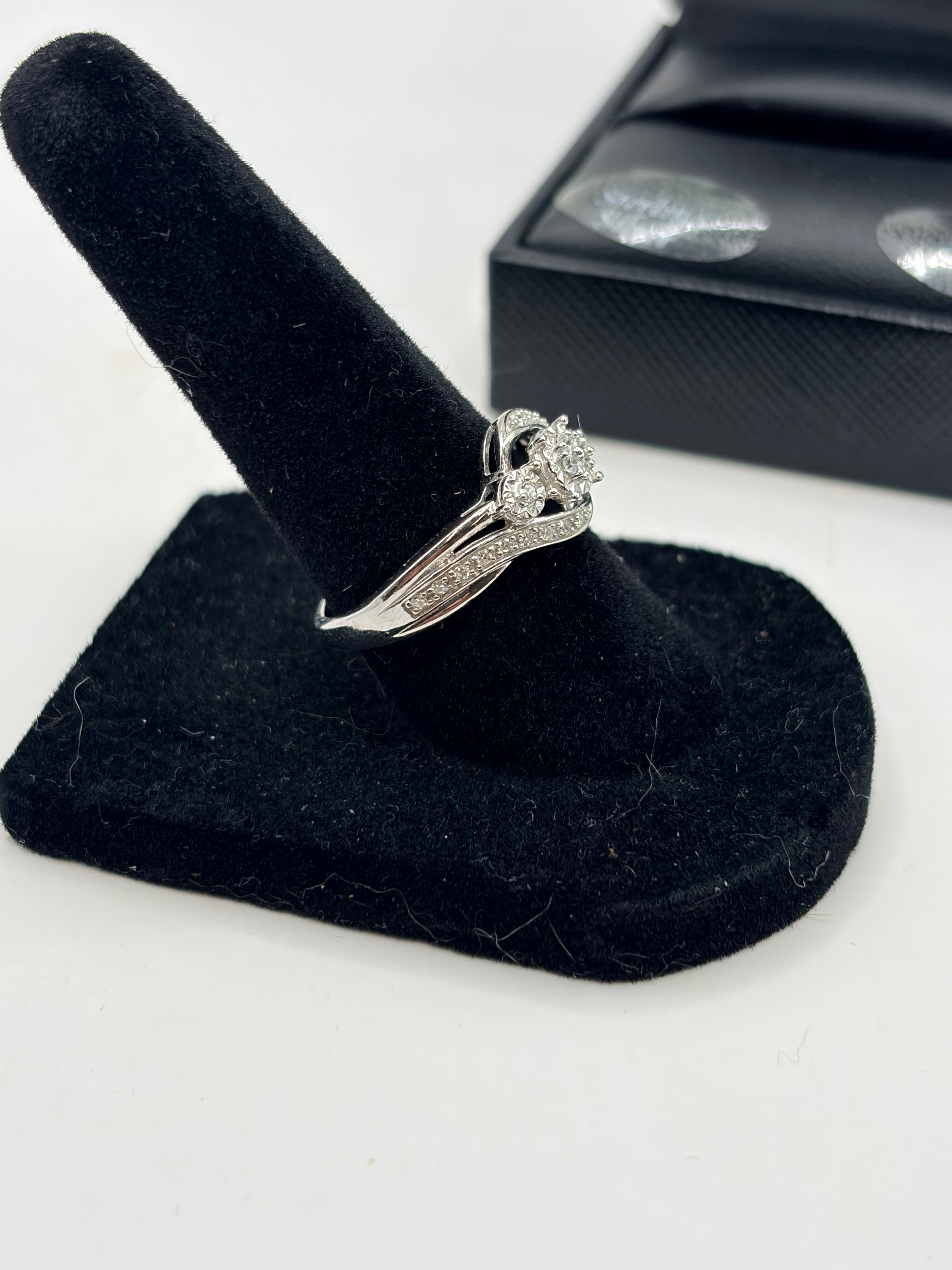 R. H. Macy & Co. Sterling Silver Diamond Three Stone Ring - Size 7 - NIB